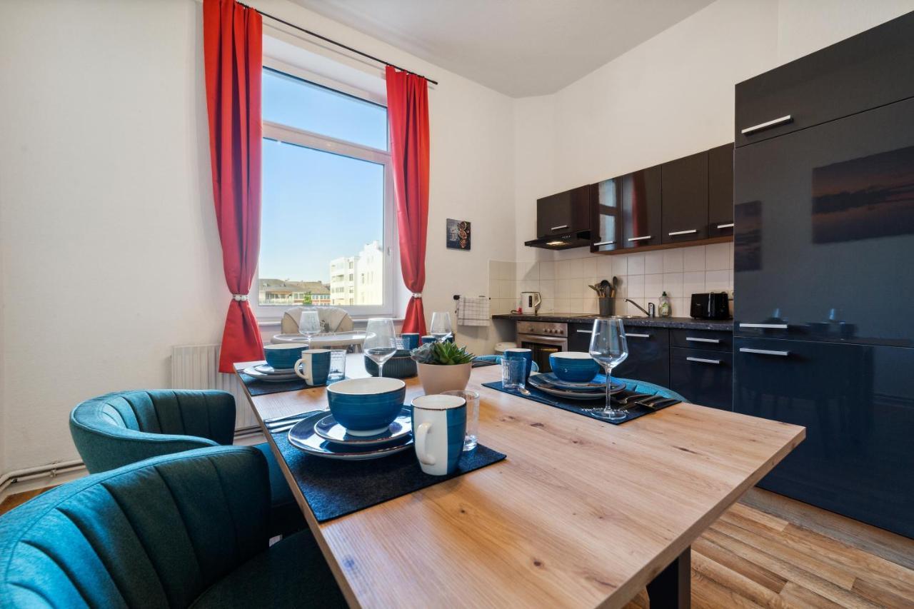Infinity Stay: Bis Zu 4 Personen Zentrum Wassernah Netflix Wilhelmshaven Luaran gambar