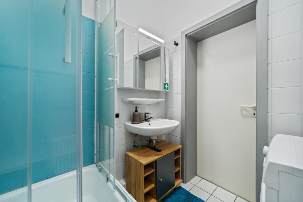 Infinity Stay: Bis Zu 4 Personen Zentrum Wassernah Netflix Wilhelmshaven Luaran gambar